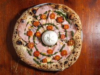 Pizza Pieczarkowa Burrata