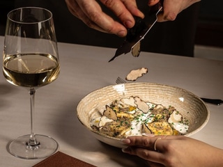 Tortellini s čiernou hľúzovkou