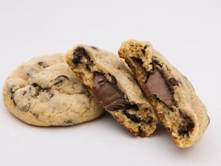 🍪 Chocolate Chip Cookie with Nutella Filling
