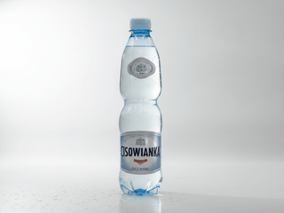 Woda gazowana 0.5l