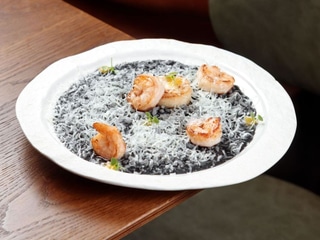 Ризото з креветкою, гребінцем та лимонним курдом