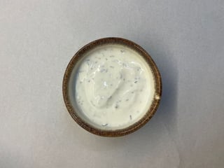 СМЕТАНКОВИЙ З ЧАСНИКОМ