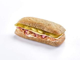 Чіабата з куркою та соусом айолі