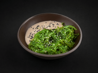 Chuka Salad with Nut Sauce