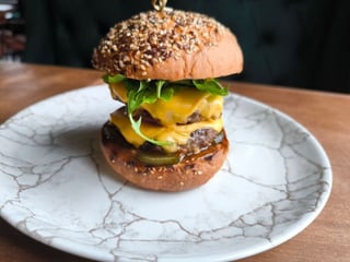 Дабл Біф Бургер (Double Beef Burger)