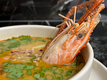 Суп «Том Ям» з тигровими креветками (Tom Yum soup with prawns)                             