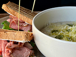 Вівсяна каша з пармезаном і шинкою (Oatmeal with parmesan and ham)                                 