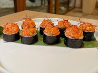 Hot Kiss Roll 8 szt