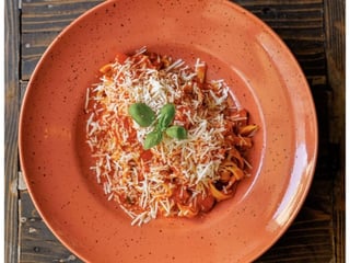 TAGLIATELLE POMODORO