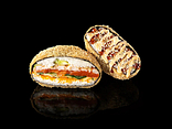 Sushi burger з креветкою та лососем