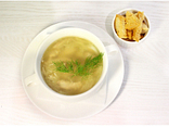 Курячий бульйон з крутонами