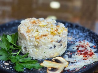 Рис з білими грибами і пармезаном з трюфельною олією