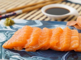 Sashimi salmón (6 unidades)