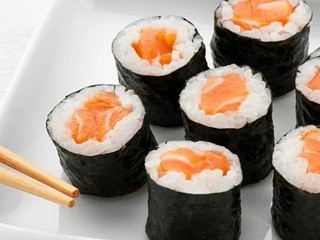 Maki salmón (8 unidades)