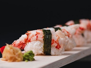 Nigiri langostino (4 unidades)