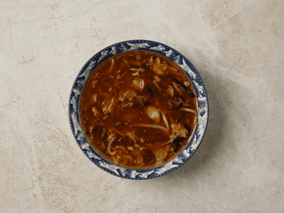 2. Pekińska ostro-kwaśna z warzywami🌶️