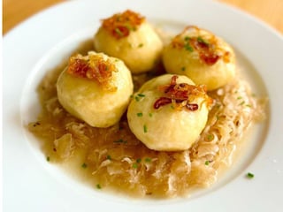 Plněné bramborové knedlíky