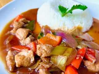 Wok z vepřové panenky