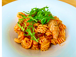 Radiatori con Maiale e Pomodori