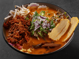 Tantanmen Ramen szarpane Chashu
