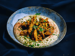 Hummus & vegan shawarma
