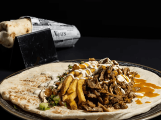Kuřecí shawarma sendvič