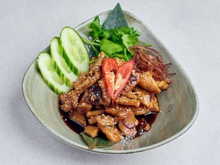 Gai/Moo Wan