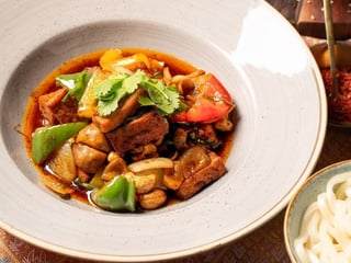 Gai/Tofu Phad Med Mamuang Himmaphan
