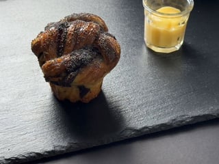 Крафін з маком та лимонним курдом