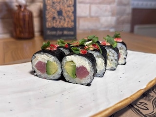 Макі з тунцем