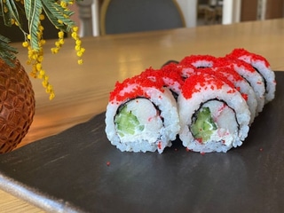 9 CrabRolls