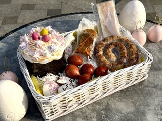 Великодній бокс