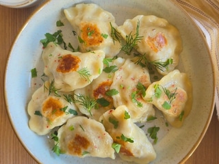 Pierogi z pieczonym mięsem 9 szt.