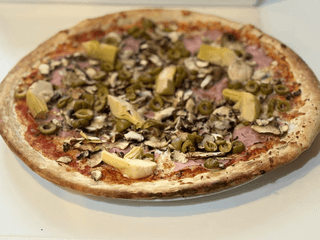12. Pizza Quattro stagioni