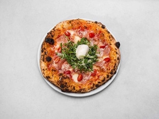 5. Pizza Smakosza Parma 30 cm