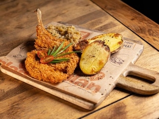 Schab z kością w panko