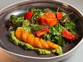 Салат Авокадо-кедавра з мандарином 