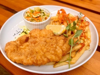 KOTLET SCHABOWY PO BELWEDERSKU