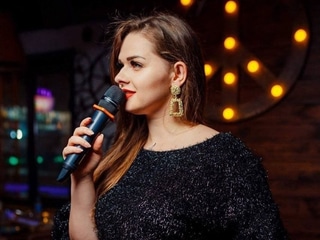 05.04 Запалюємо в караоке Dance