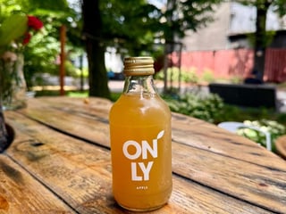 ON LY sok jabłkowy NFC 0.2l