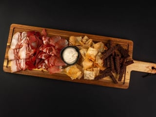 Асорті до пива на дошці