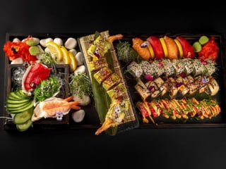 СЕТ ''САКУРА"(рекомендовано для 3-4 осіб)