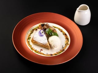 Штрудель з яблуками