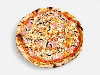 8. Pizza Prosciutto e funghi
