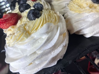 Dezert: Pavlova 