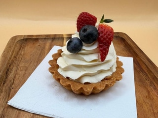 Dezert: Ovocný košíček