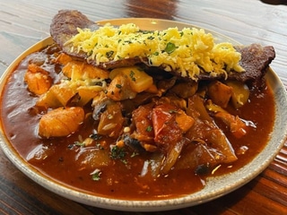 Pikantné soté v zemiakovej placke