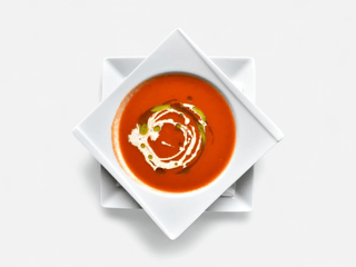 Krem z pomidorów i papryki