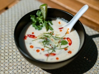 Tom Kha