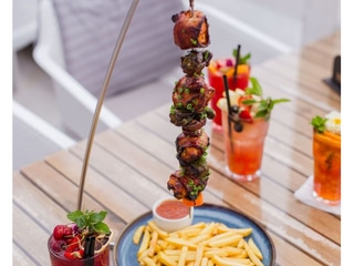 SZASZŁYK DROBIOWY W GLAZURZE BBQ